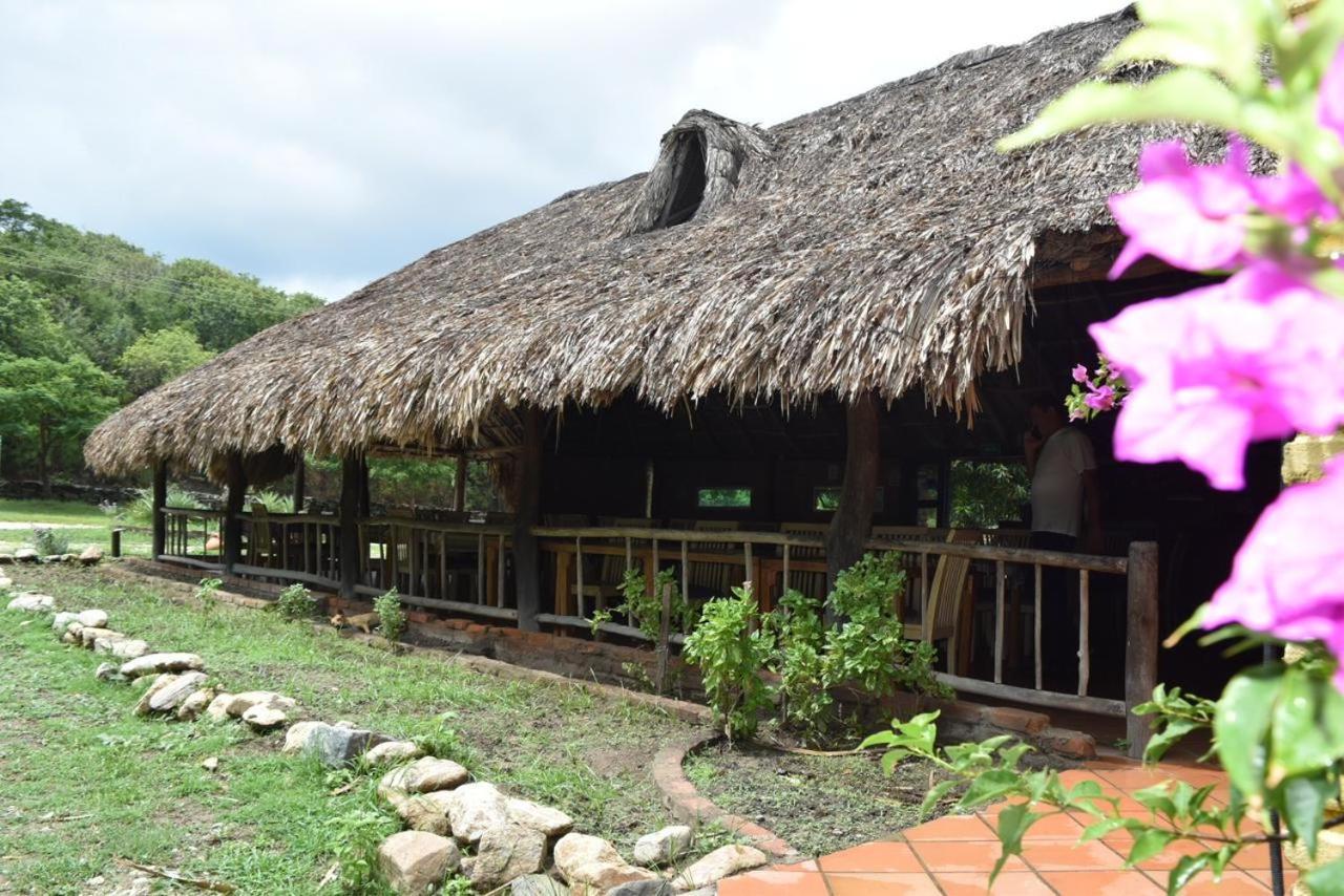 Hotel Brisas De Neguanje Bonda Exterior photo